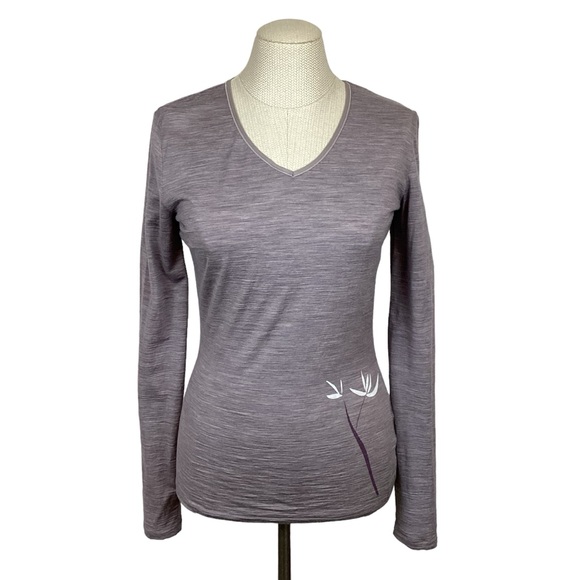 Icebreaker Tops - Icebreaker New Zealand Merino Wool Flower Print V-Neck Top